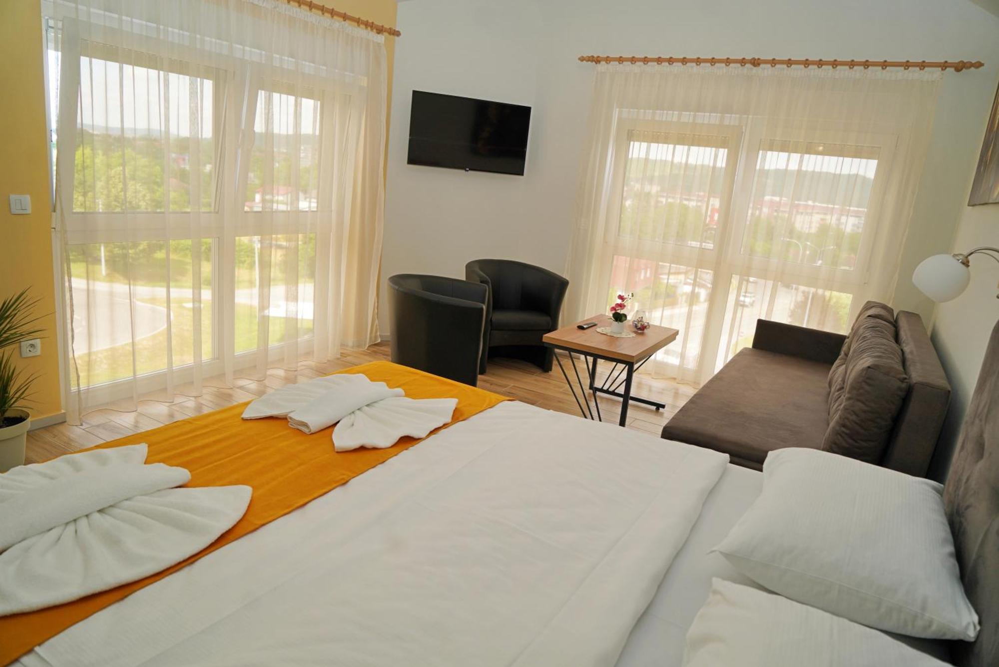 Swiss Apartmani Banja Luka Esterno foto
