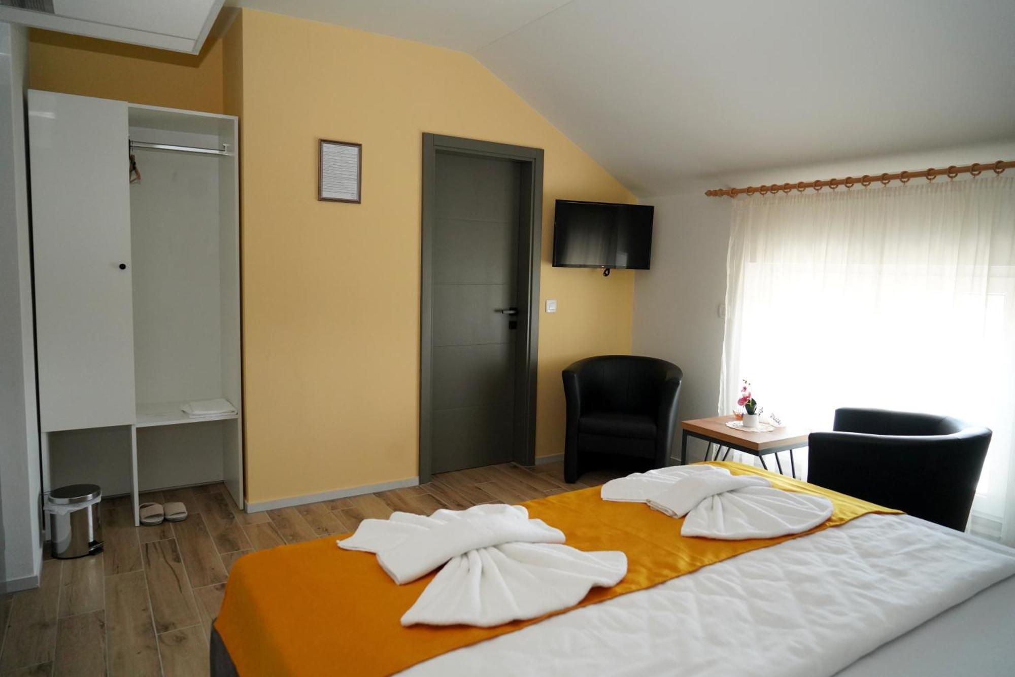 Swiss Apartmani Banja Luka Esterno foto
